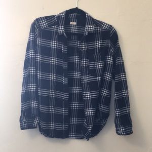 Black Hollister Flannel Button-Down (Medium)